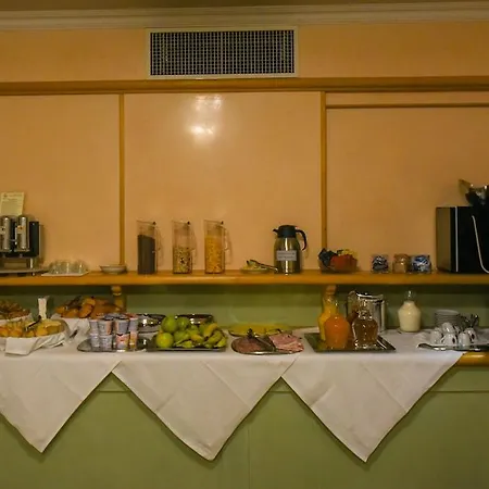 酒店 帕拉索香东皮亚诺安蒂科酒店