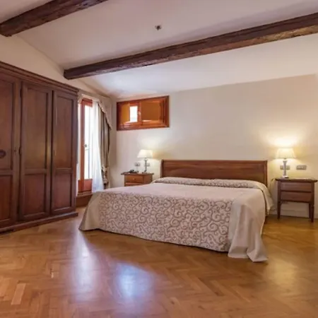 Hotel Dell'opera
