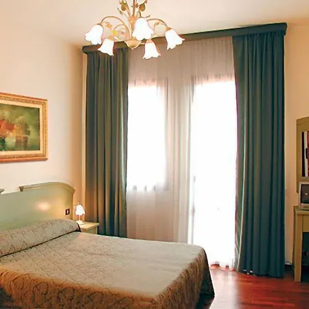Hotel Altieri