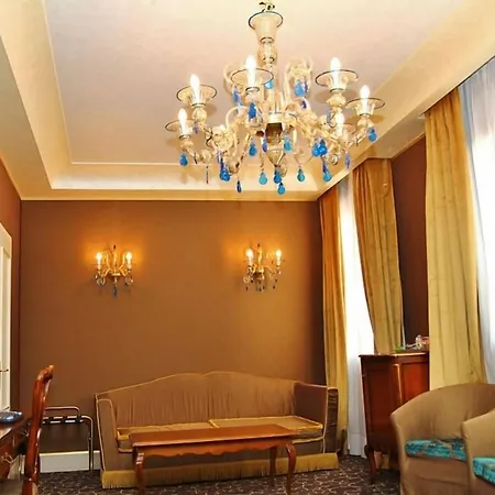 Pesaro Palace Hotel 4*