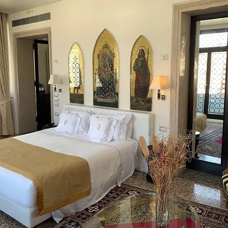 Ca' Nigra Lagoon Hotel 4*