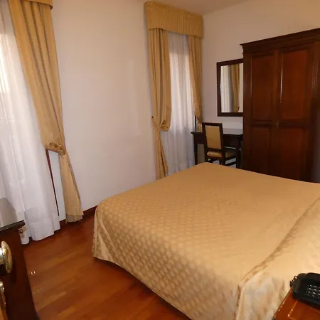 La Forcola Hotel 3*