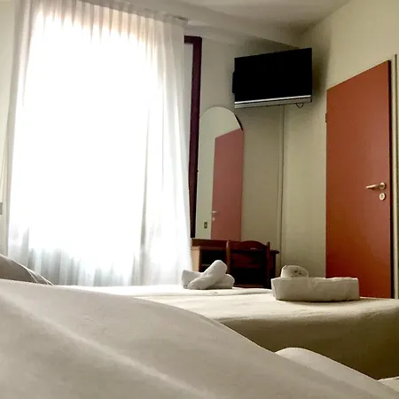Silva Hotel *