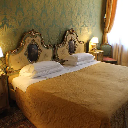 Palazzo Abadessa 4*