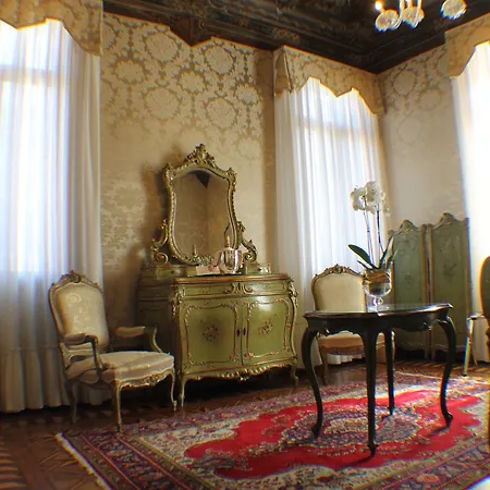 Palazzo Abadessa 4*
