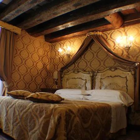 Palazzo Abadessa Ξενοδοχείο 4*