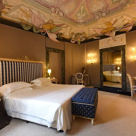 Ca' Sagredo Hotel