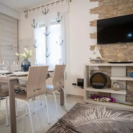 Apartment 3 Da Letto - House 2 *