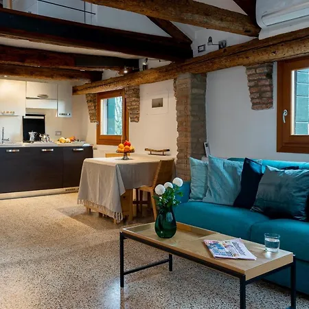 Hideaway Biennale Apartment