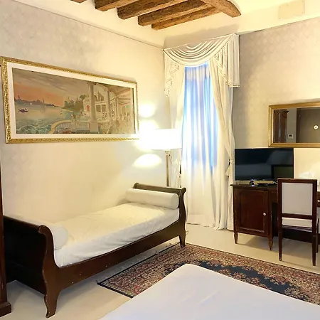 Ca' Del Nobile Venice