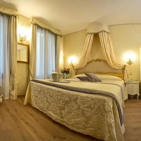 Residenza Goldoni Отель типа 