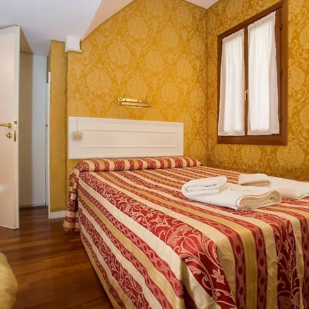 Residenza Goldoni Отель типа 