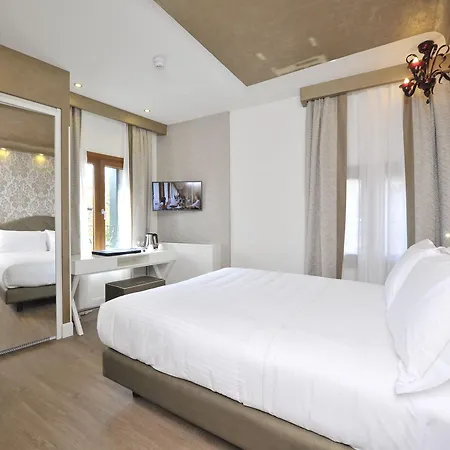 Hotel Al Theatro Palace 4*