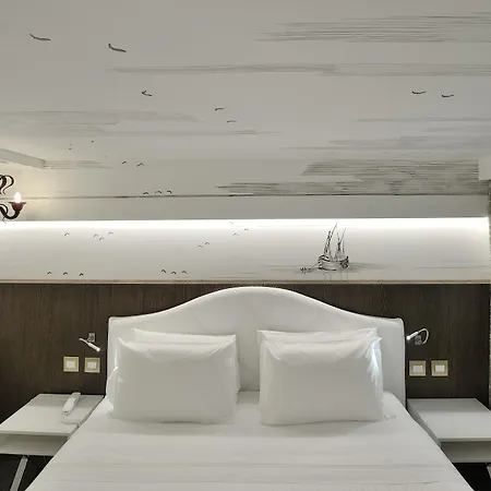 Al Theatro Palace Hotel