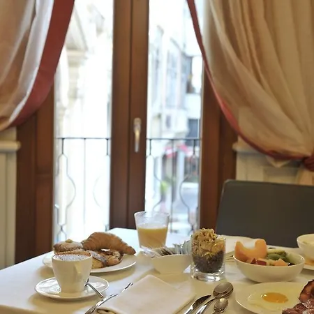 Al Theatro Palace Hotel