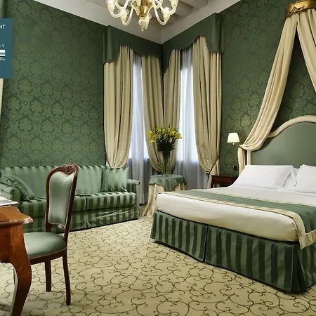 Hotel Maison | Esperienze