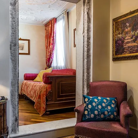 Palazzo Odoni 3* Wenecja