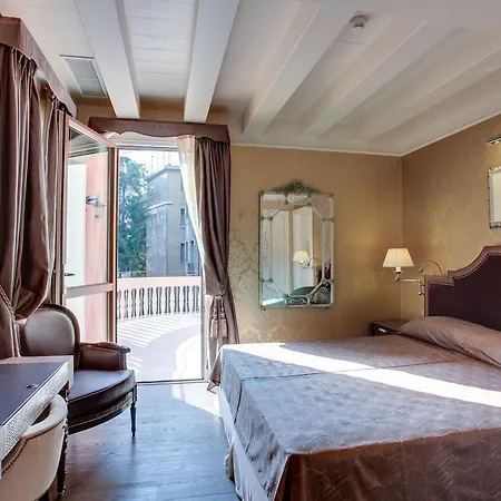 Hotel Moresco Venice