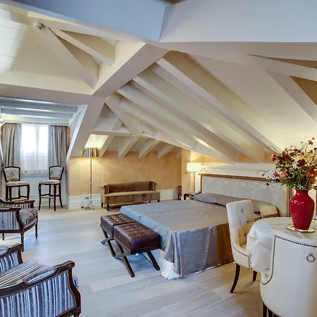 Hotel Moresco 4*