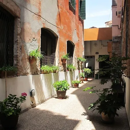 Guest house Antica Raffineria