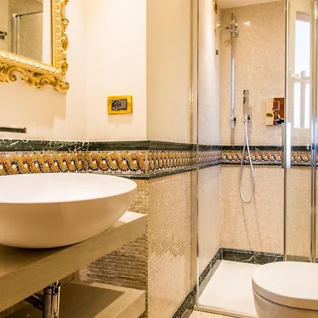 Santo Stefano 3* Venice