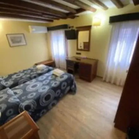 Alloggi Marinella 3* Venedig
