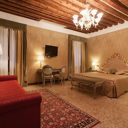 Hotel Al Ponte Mocenigo 3*