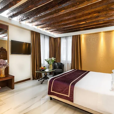Palazzo San Lorenzo 4*