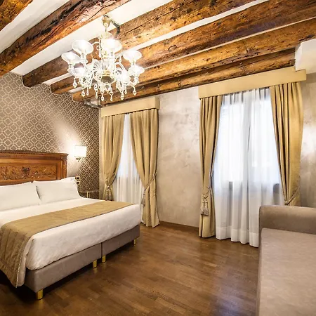Palazzo San Lorenzo Hotel 4*