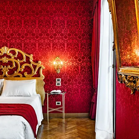 Hotel Palazzo San Lorenzo 4*