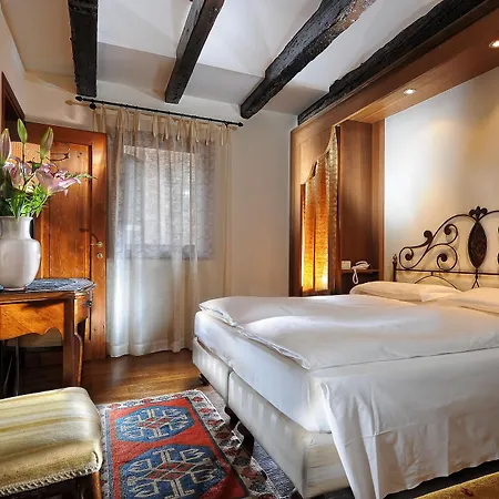 Flora 3* Venice