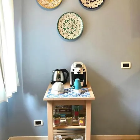 Apartment Blue George Venice