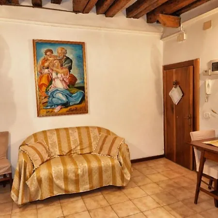 Apartment Rialto Laura *