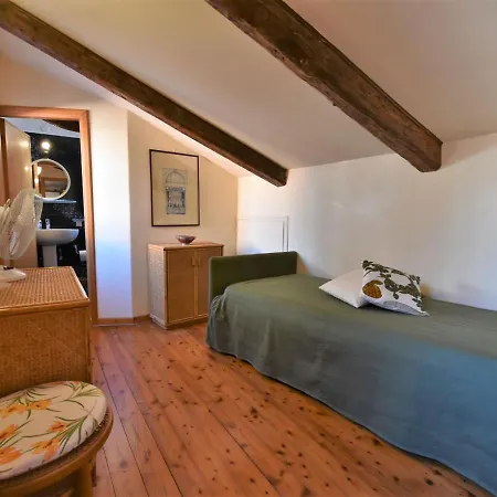 Apartment Apartment Fondamenta Del Rielo By Interhome