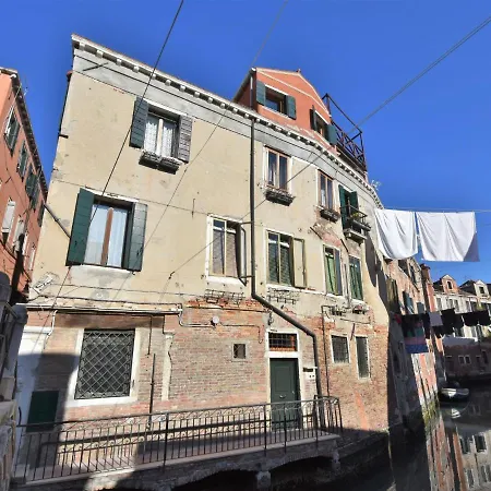 Apartment Fondamenta Del Rielo By Interhome Apartment *