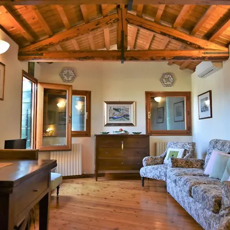 Apartment Fondamenta Del Rielo By Interhome Apartment Venice