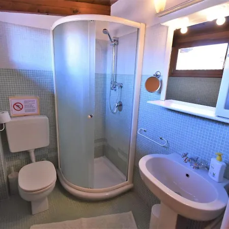 Apartment Fondamenta Del Rielo By Interhome Venice