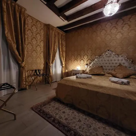 La Residenza Di Carlo Close To Piazza San Marco Apartment