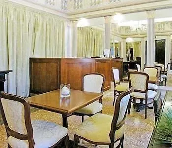 Guest house Ca' Centopietre 3*