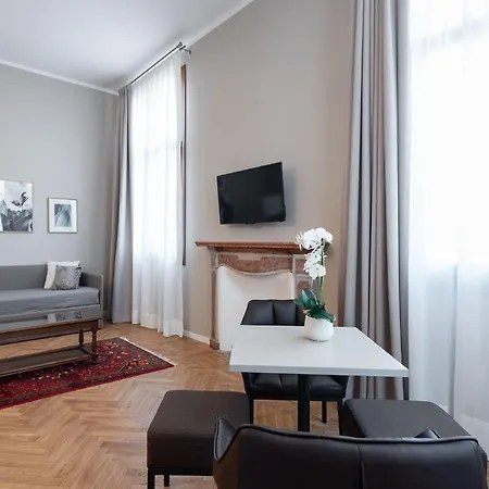 Palazzo Martinelli Dolfin Hotel