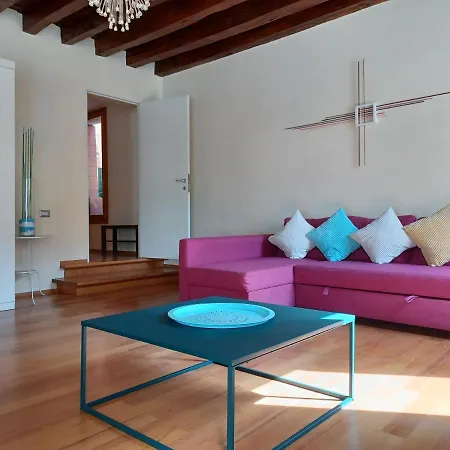 Giglio Glasshouse Apartment Venice