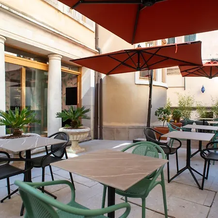 Palazzina Fortuny 3*