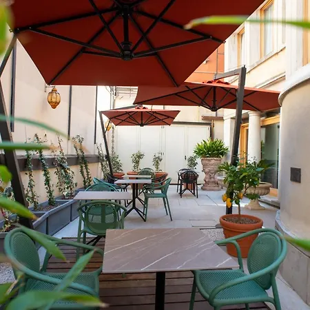 Frühstückspension Palazzina Fortuny 3*