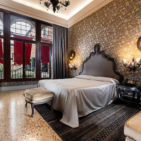 Palazzetto Madonna Venedig
