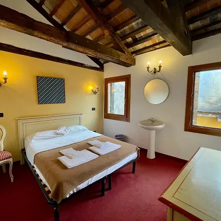 Hostel Ai Boteri