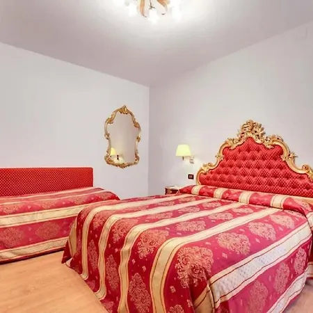 Heart Of Biennale Apartmán