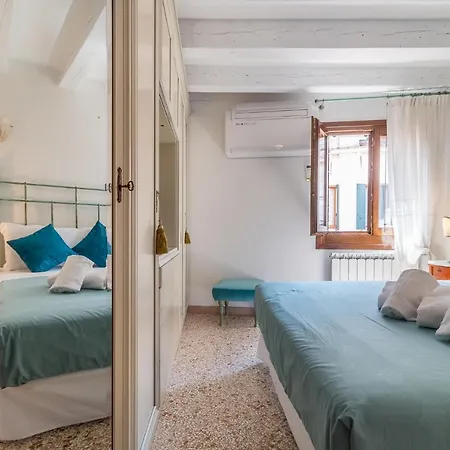 Apartment San Marco 1692 In The Heart Of @venice