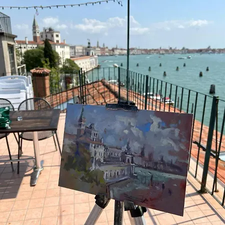 Mimi's Loft Venice