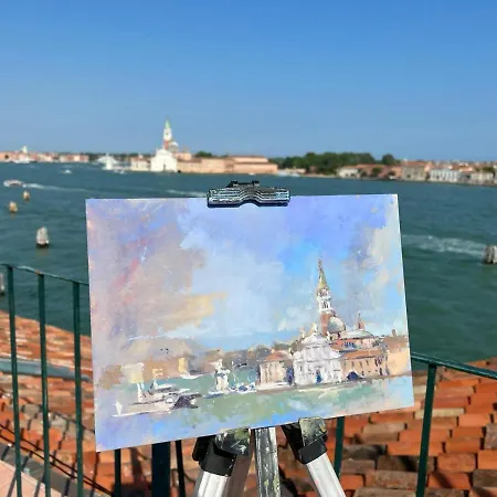 Mimi's Loft * Venice