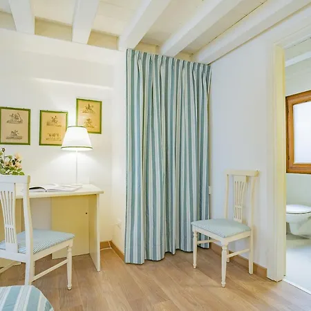 Apartment Ca' Dei Musicanti 2 Charming In Cannaregio Venice